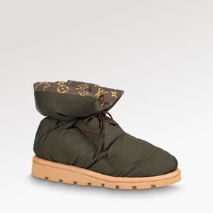 *SOLD* Louis Vuitton Pillow Comfort Boot